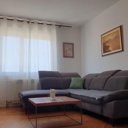 Apartments Ivana Zara Esterno foto