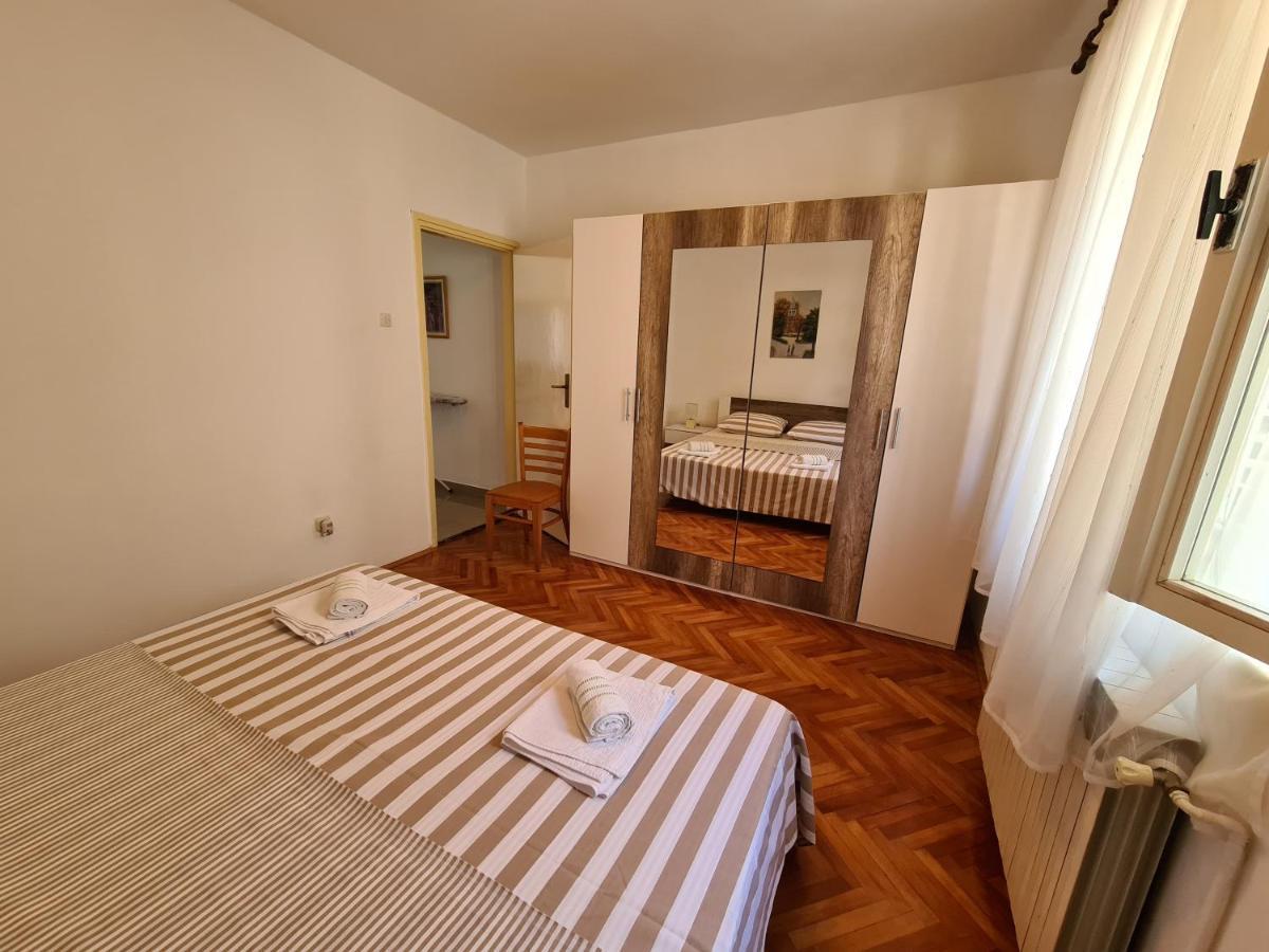 Apartments Ivana Zara Esterno foto